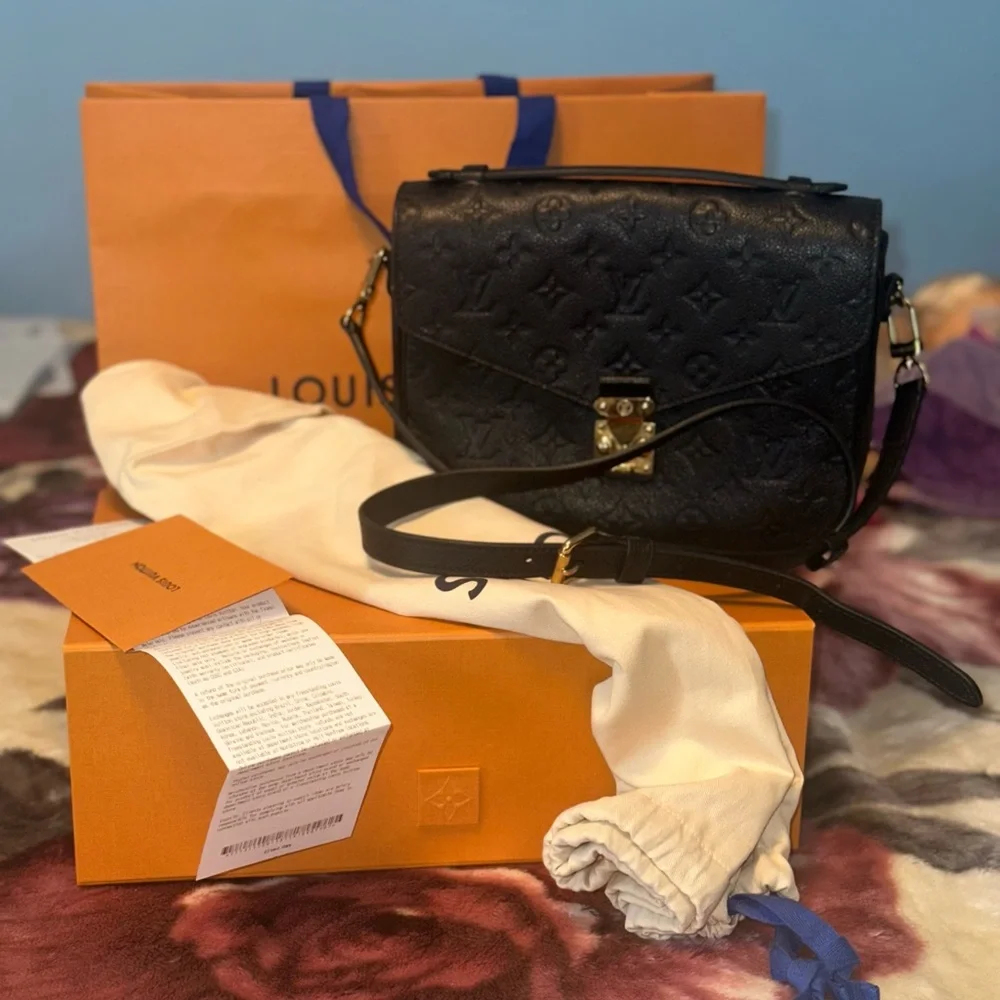 🎉 FULL COMPLETE SET! Louis Vuitton Black Empreinte Pochette Metis Crossbody - Picture 3 of 15